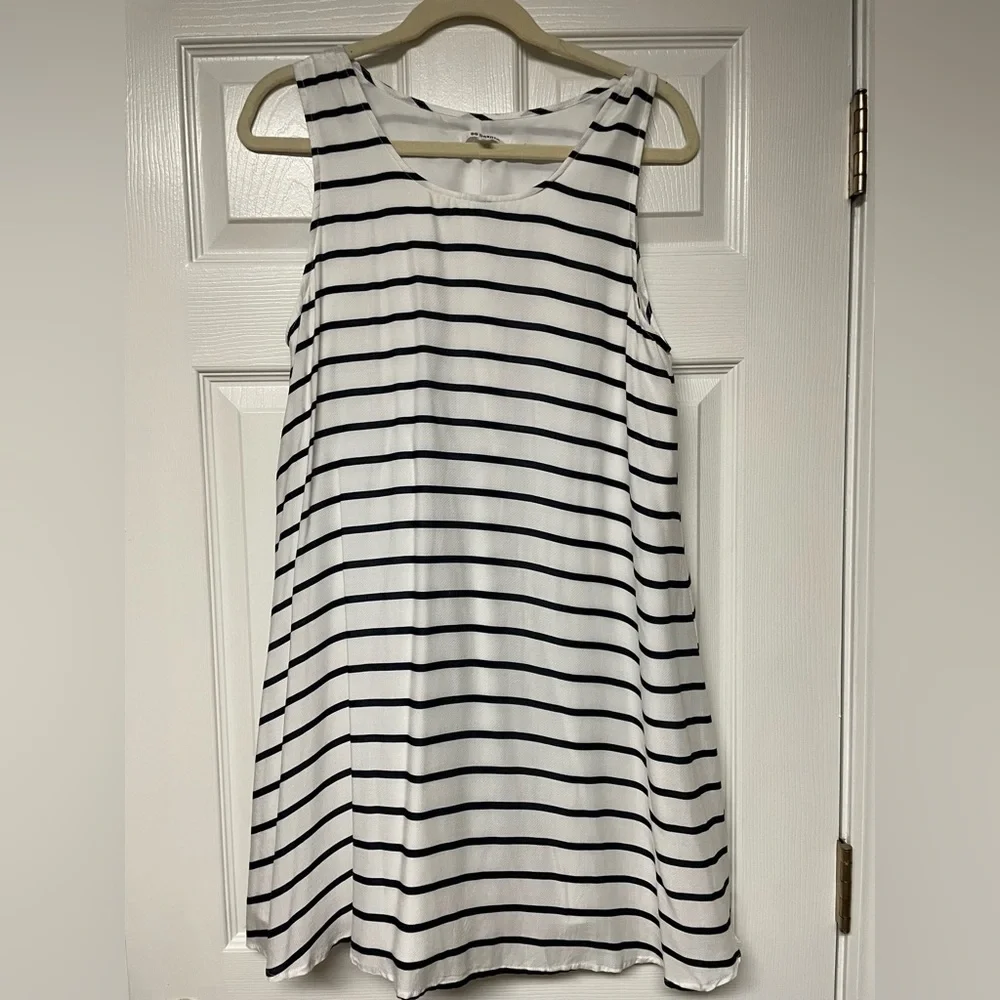 BB Dakota Shaye Dress Navy white/navy Striped Size M flirty, feminine, preppy